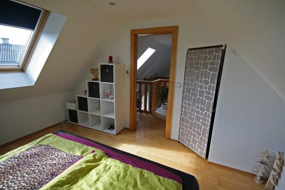Schlafzimmer andere Seite